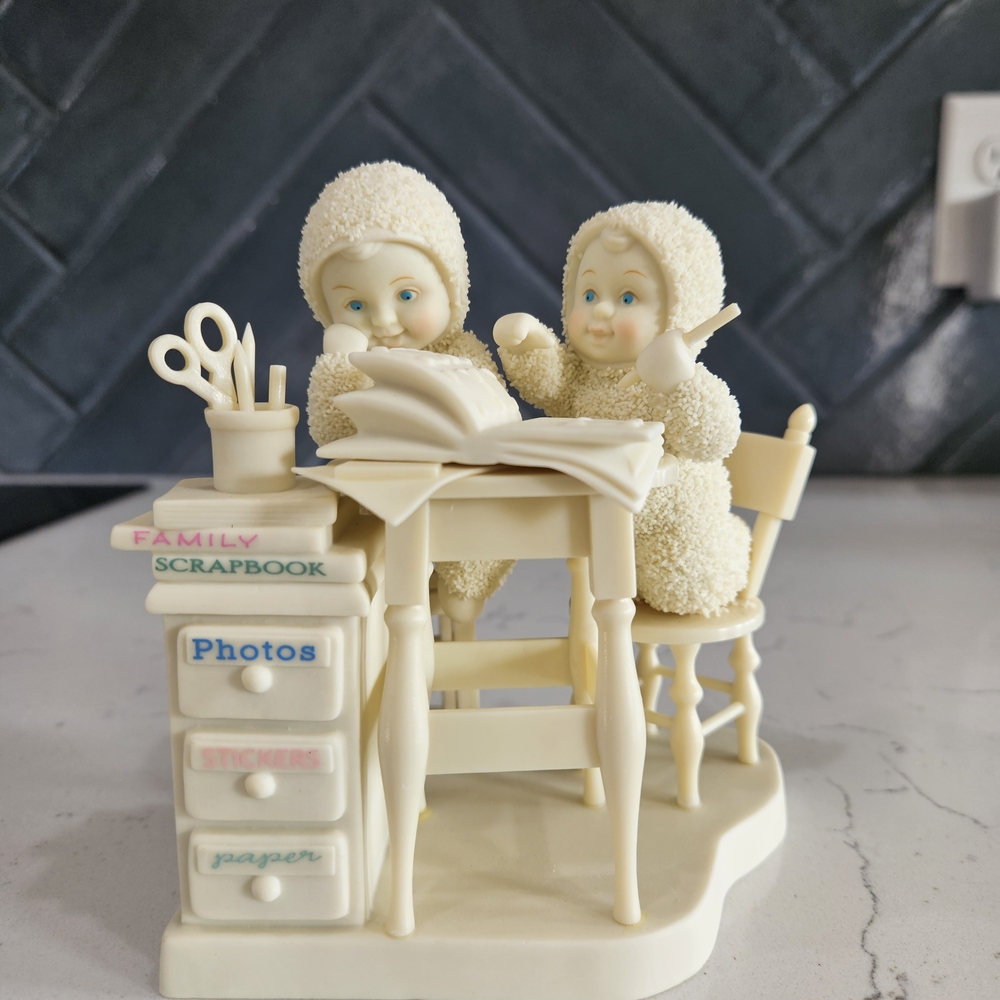 Vintage Department 56 Snowbabies "Scrapbook Crazy"